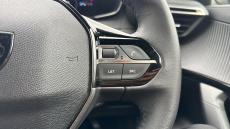 Peugeot 2008 1.2 PureTech 130 Allure 5dr Petrol Estate